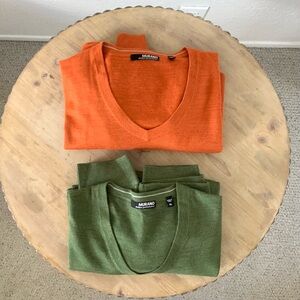 Murano Modern Performance V Neck Sweaters, Lot of Two, XL